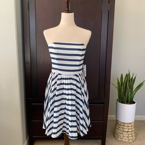 BB Dakota  Women’s size 8 Strapless dress